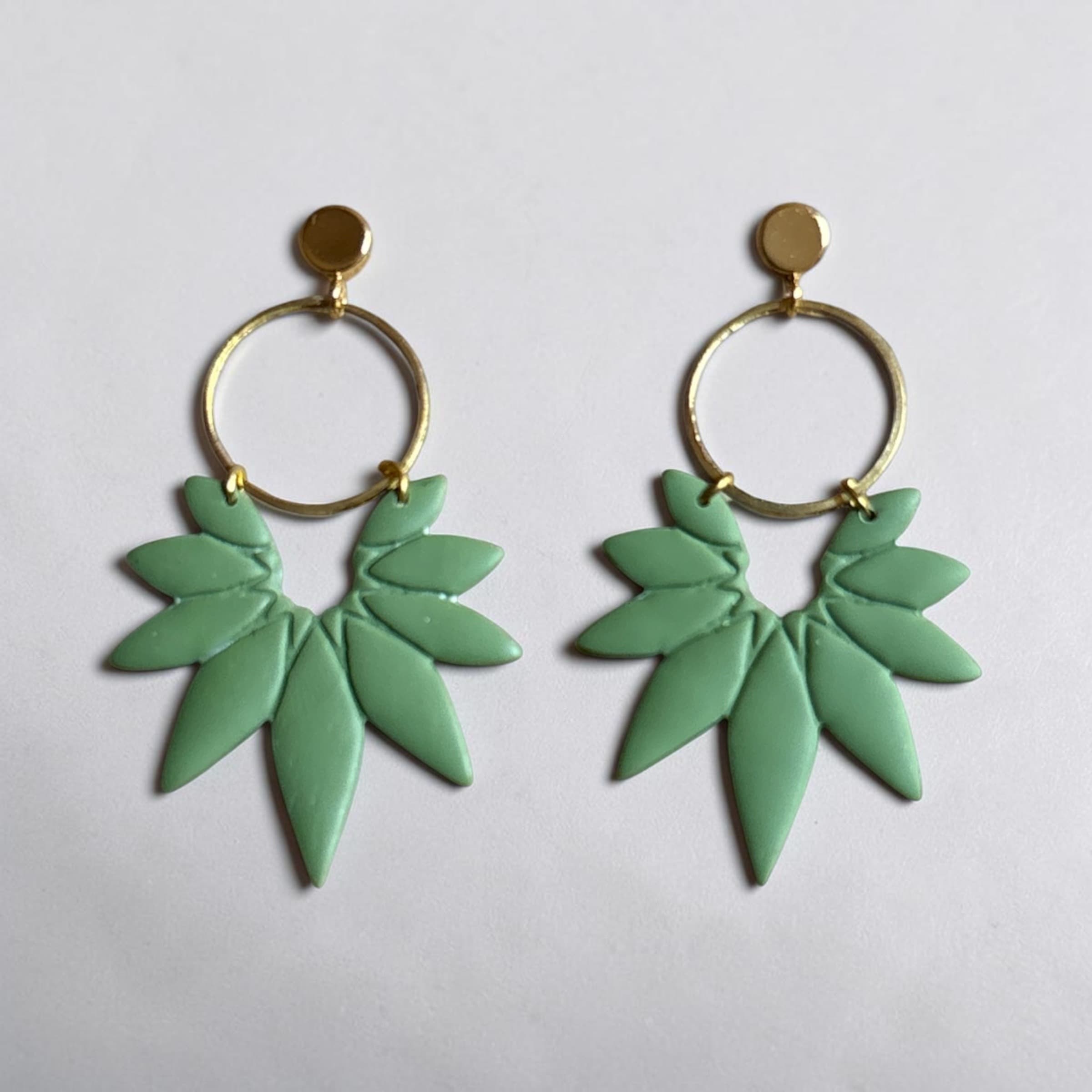 Willow - Dark Green